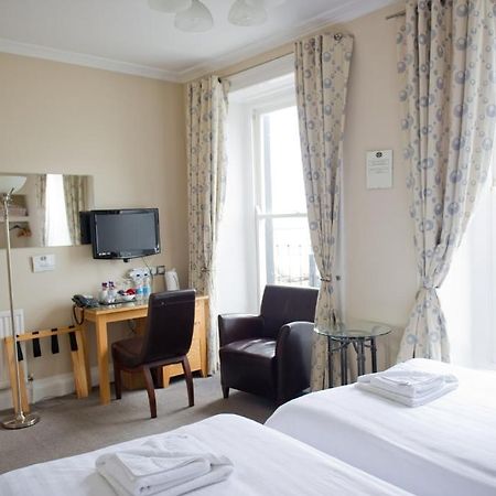 Hotel Belgrave House à Aberystwyth Extérieur photo
