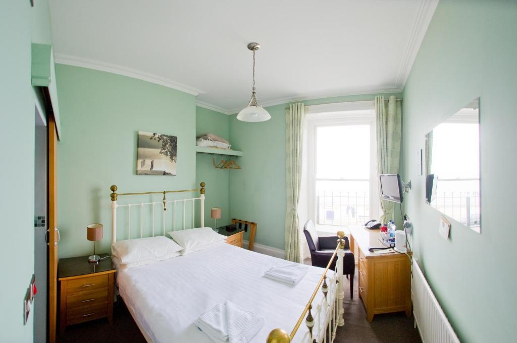 Hotel Belgrave House à Aberystwyth Extérieur photo