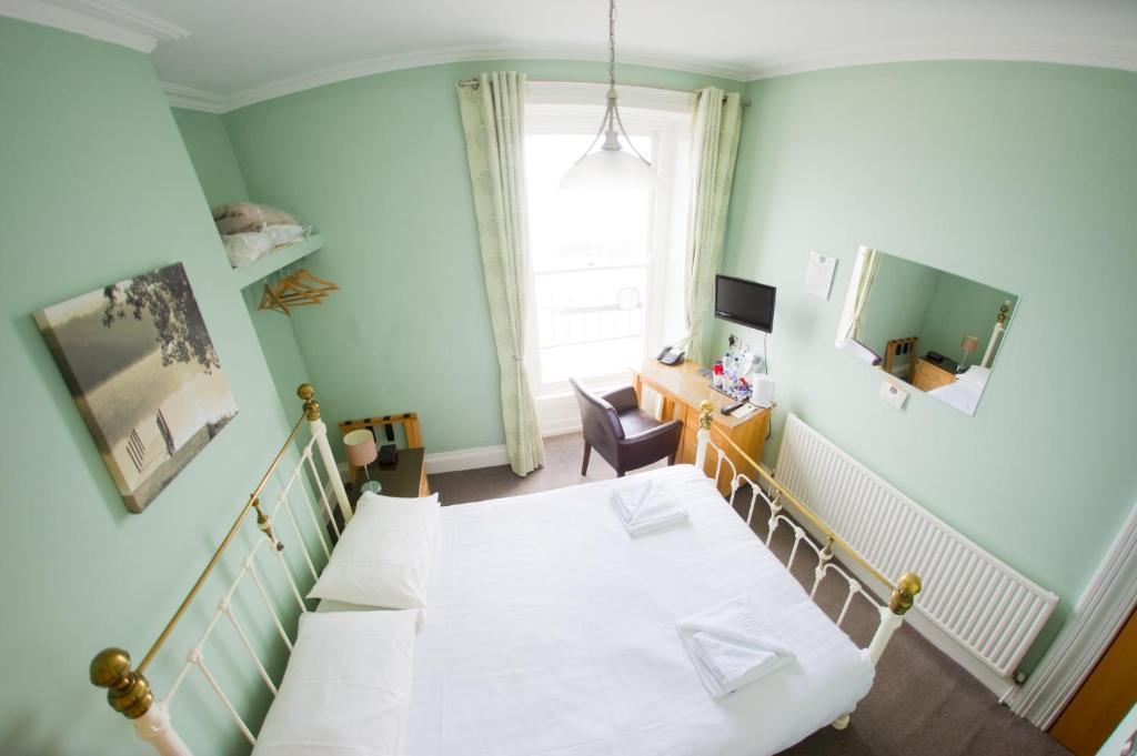 Hotel Belgrave House à Aberystwyth Extérieur photo